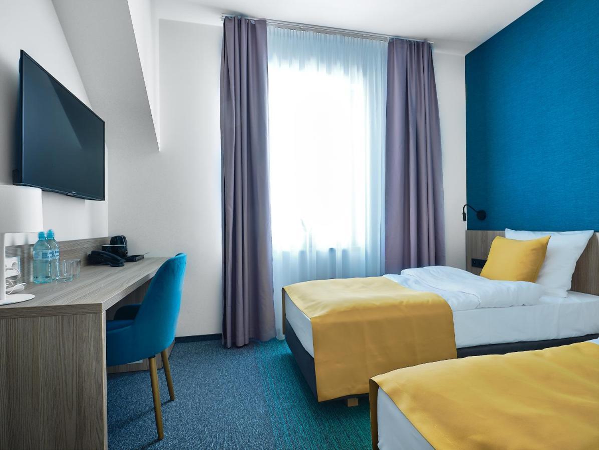 Tennis & Country Club Hotel Giebultow  ภายนอก รูปภาพ
