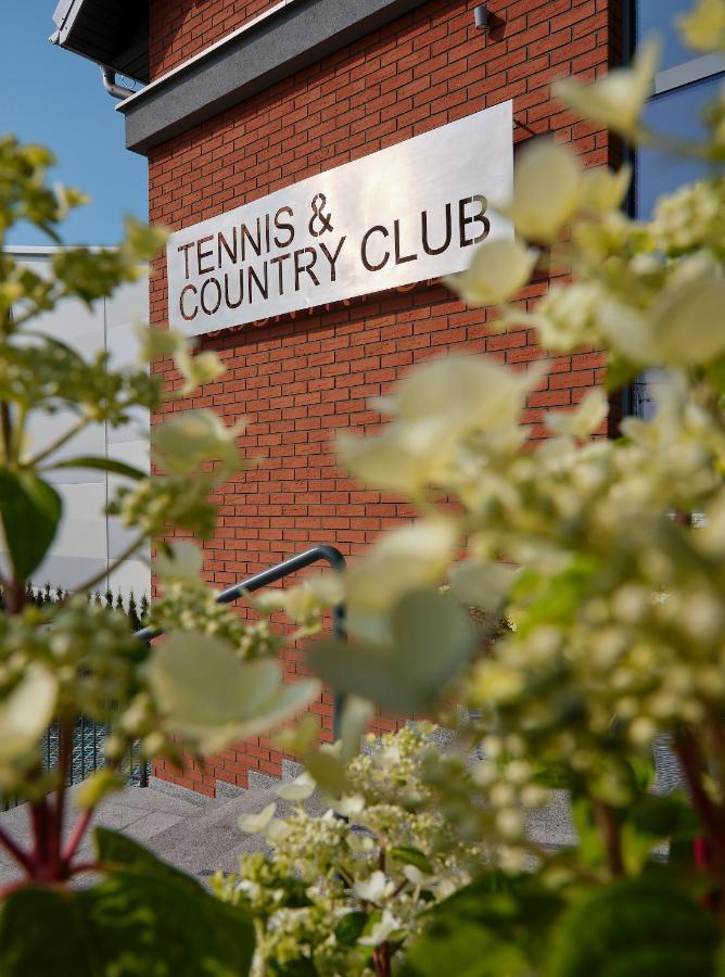Tennis & Country Club Hotel Giebultow  ภายนอก รูปภาพ